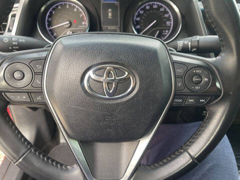 2018 Toyota Camry SE