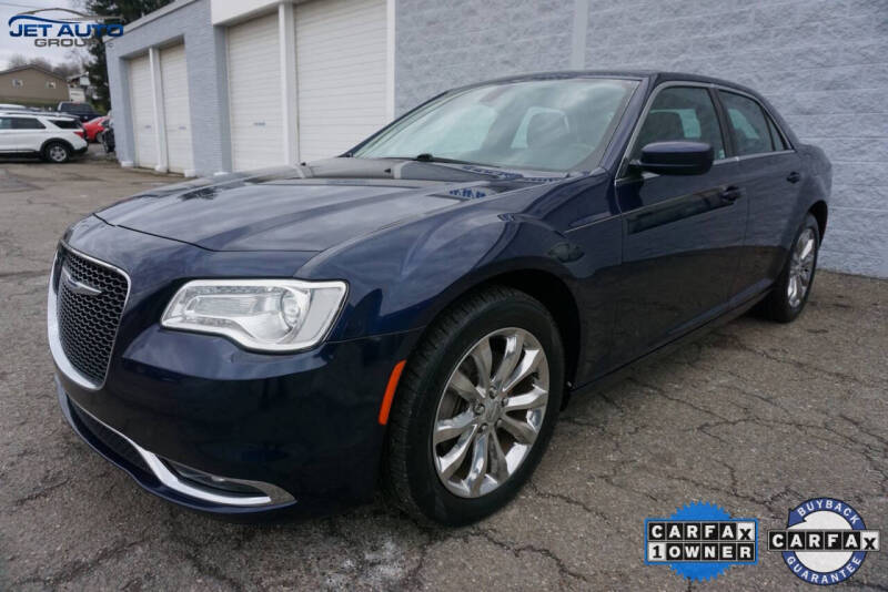 2015 Chrysler 300 Limited