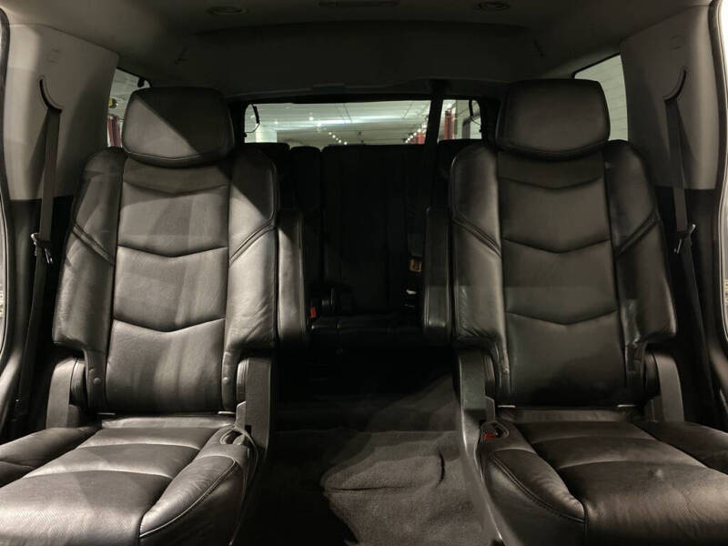 2020 Cadillac Escalade Luxury