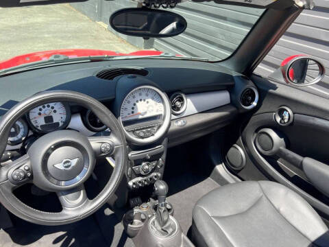 2013 MINI Convertible Cooper