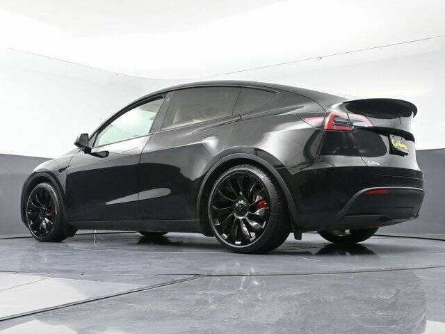 2023 Tesla Model Y Performance