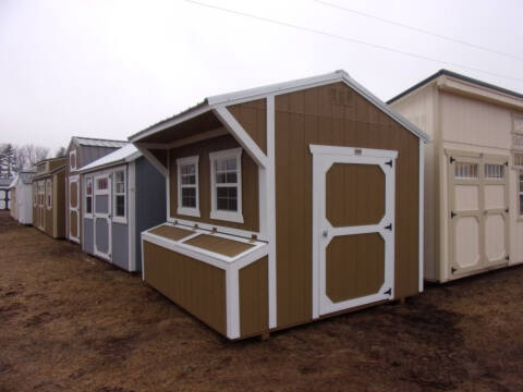 10 x 10 chicken coop for sale at Extra Sharp Autos in Montello WI
