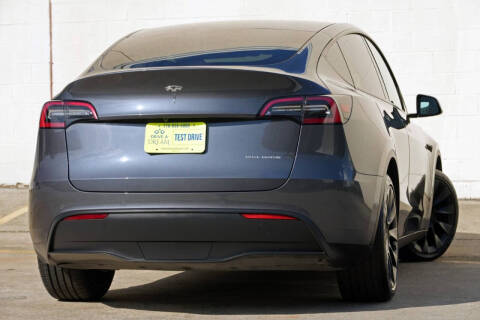 2022 Tesla Model Y Long Range