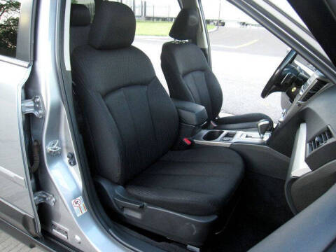 2011 Subaru Outback 2.5i Premium