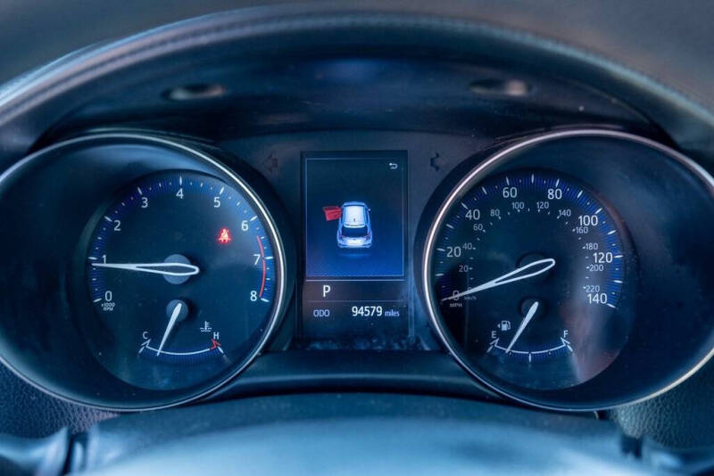 2019 Toyota C-HR XLE