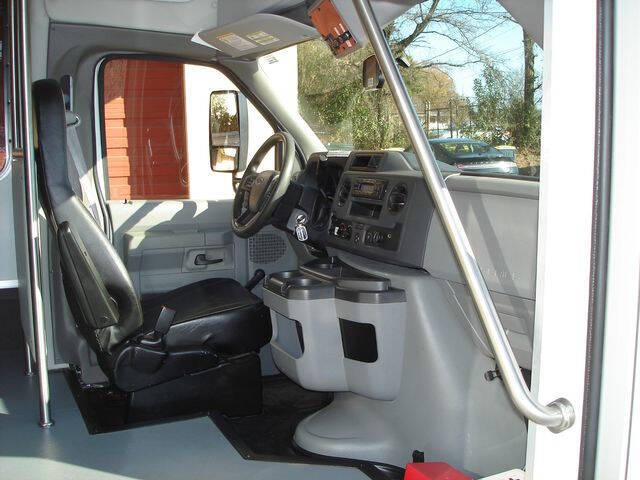 2024 Ford E-Series