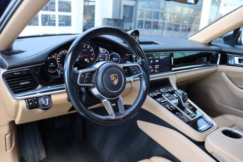 2018 Porsche Panamera 4 Sport Turismo
