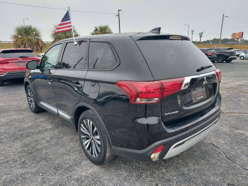 2020 Mitsubishi Outlander ES