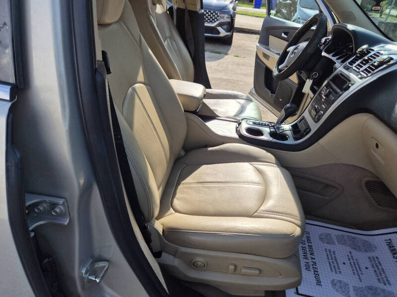 2011 GMC Acadia SLT-2
