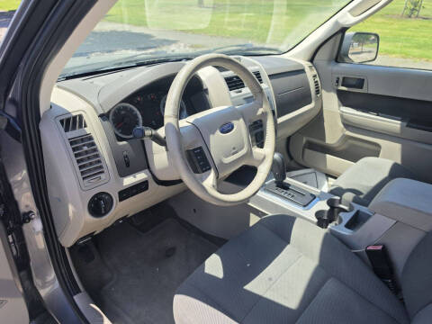 2009 Ford Escape XLT