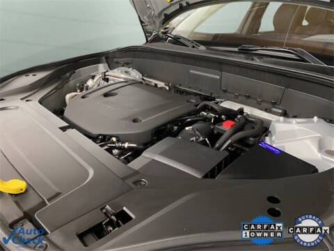 2025 Volvo XC90 B6 Plus Bright Theme 7P