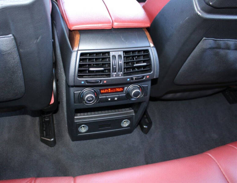 2014 BMW X6 xDrive50i