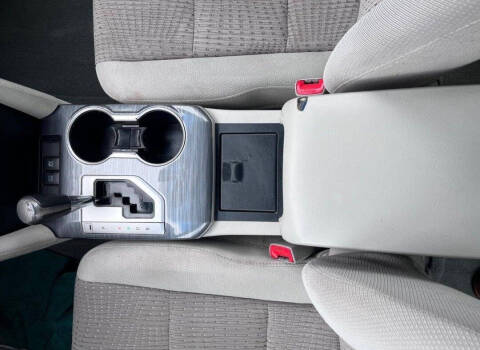 2012 Toyota Camry Hybrid XLE