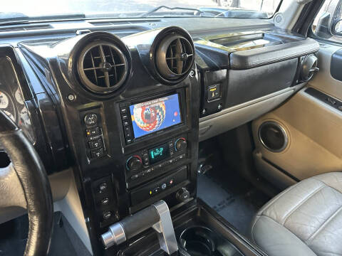2004 HUMMER H2