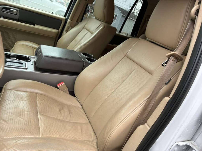 2014 Ford Expedition XLT