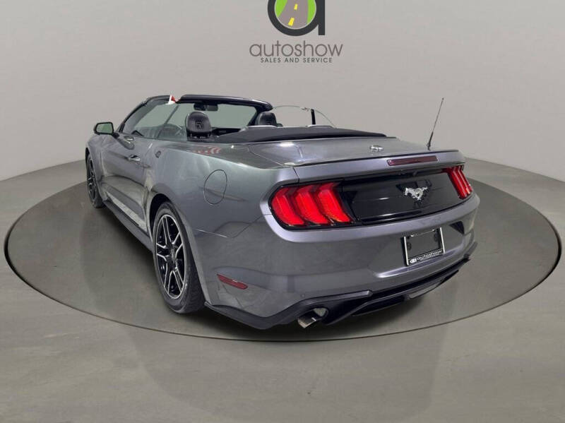2022 Ford Mustang EcoBoost Premium