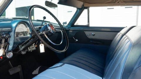 1953 Ford Crestline