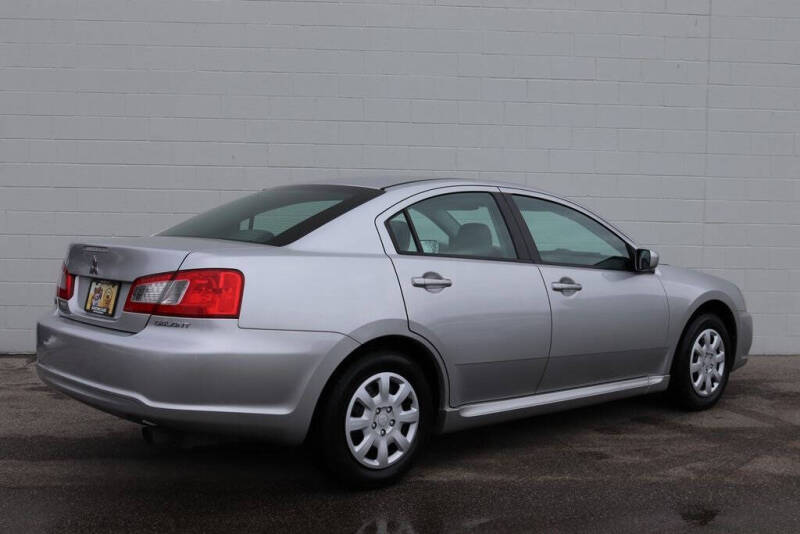 2010 Mitsubishi Galant ES