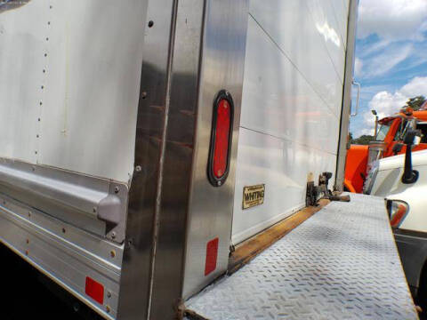 2019 International DuraStar 4300