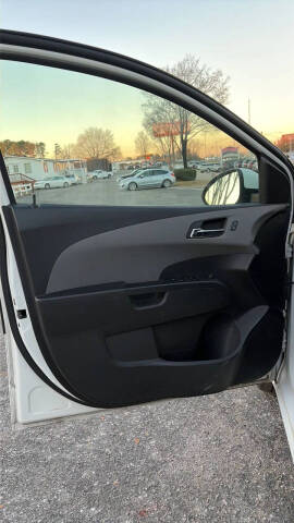 2015 Chevrolet Sonic LTZ Auto