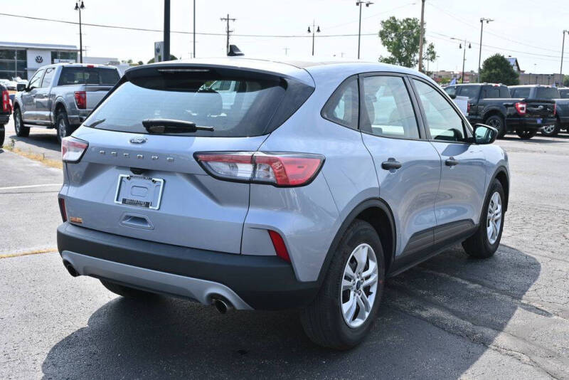 2022 Ford Escape S