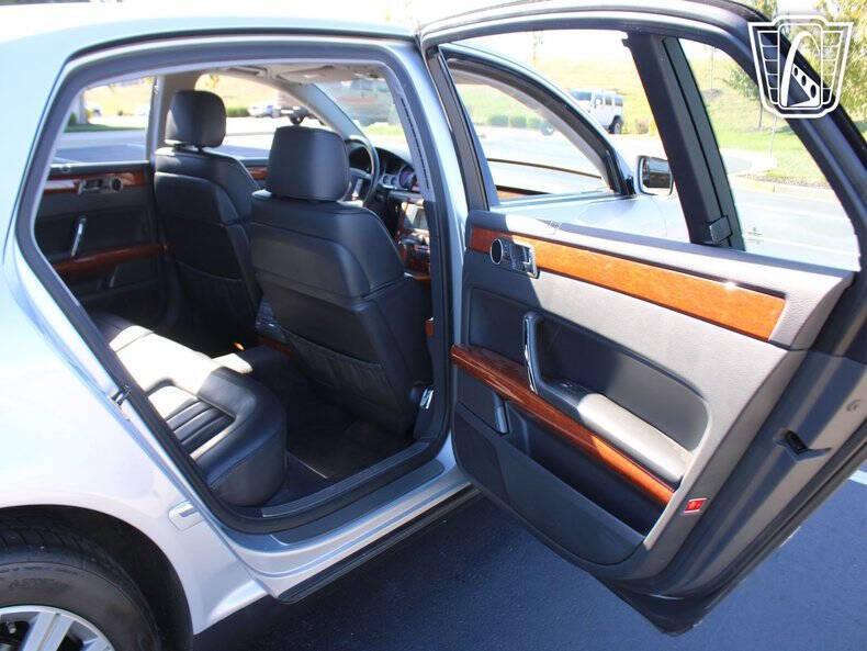 2006 Volkswagen Phaeton V8