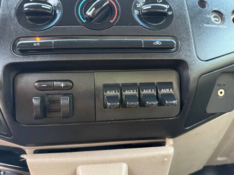 2009 Ford F-350 Super Duty XL