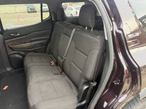 2017 GMC Acadia SLE-1