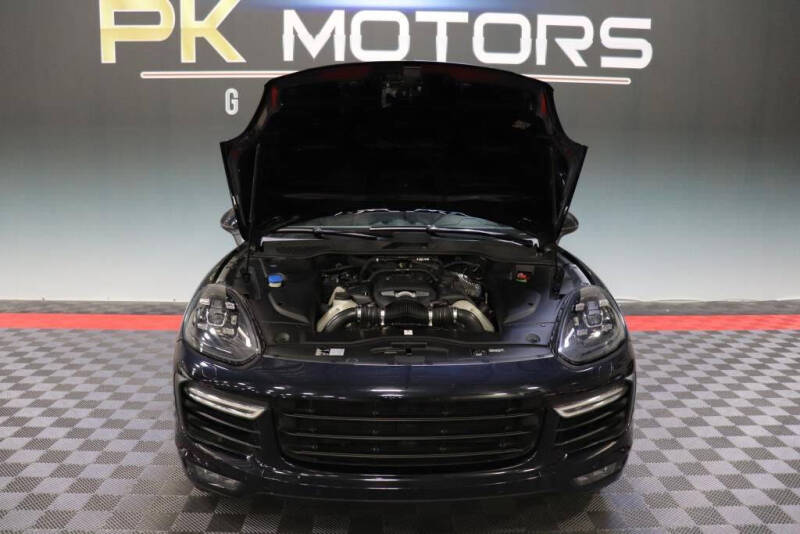 2015 Porsche Cayenne Turbo