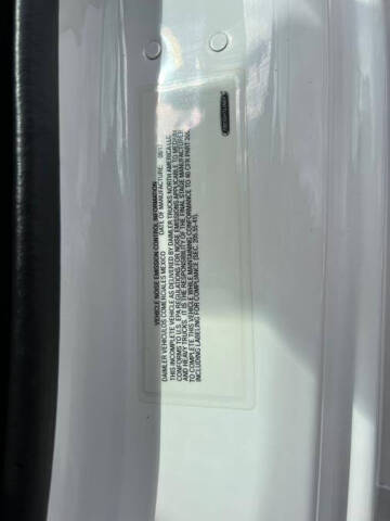 2018 Freightliner M2 106