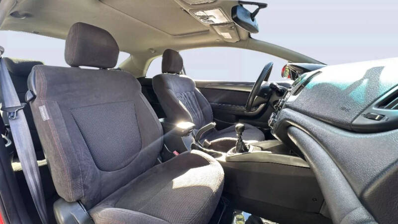 2011 Kia Forte Koup SX