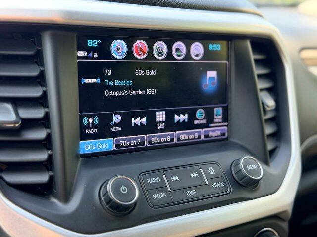 2017 GMC Acadia SLE-2