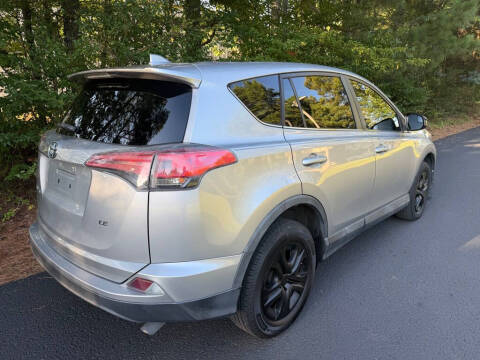 2017 Toyota RAV4 LE