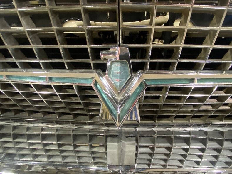 1966 Ford Thunderbird