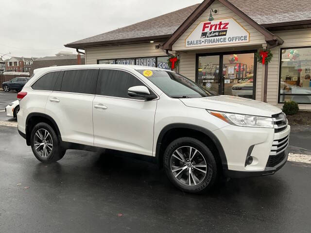 2019 Toyota Highlander LE