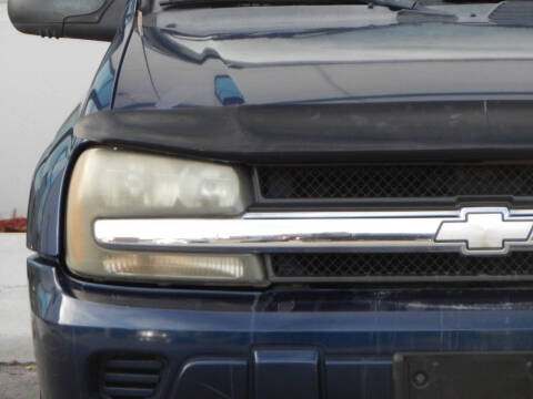 2002 Chevrolet TrailBlazer LS