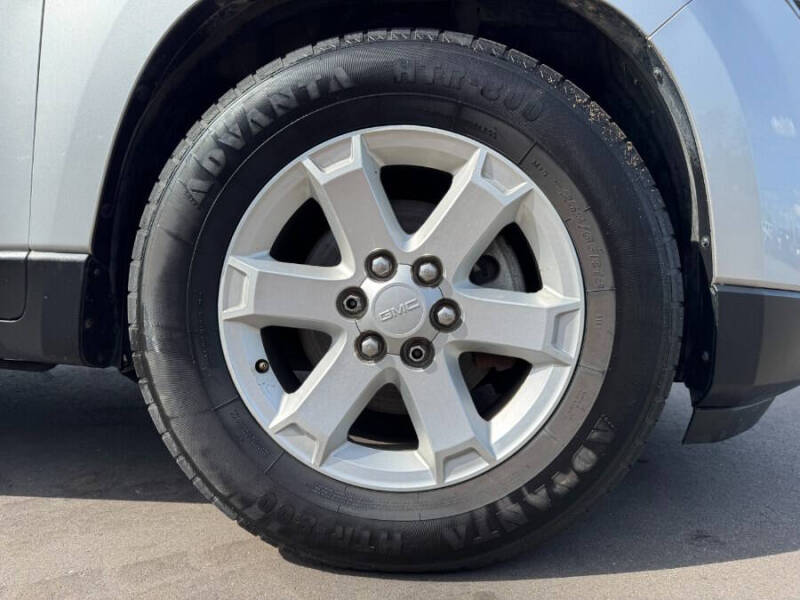 2016 GMC Acadia SLE-2