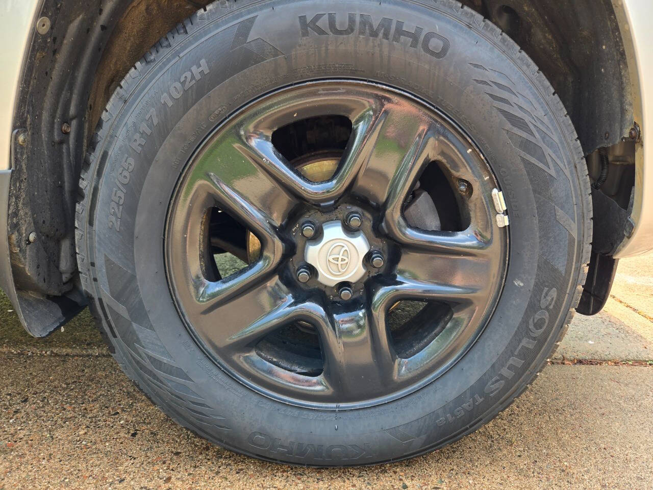 2011 Toyota RAV4 46