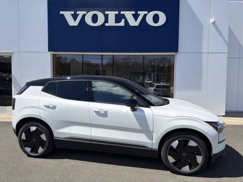 2026 Volvo EX30 Twin Plus