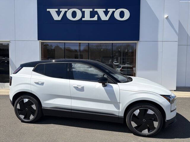 2026 Volvo EX30 Twin Plus