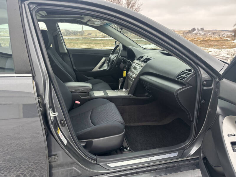 2011 Toyota Camry SE