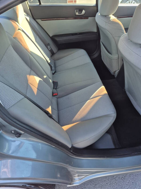 2009 Mitsubishi Galant ES