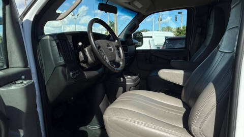 2023 GMC Savana 2500