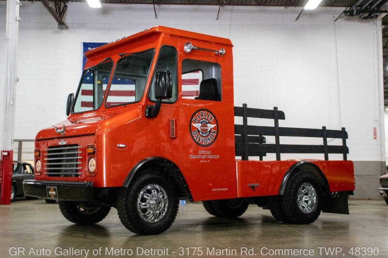 1984 Chevrolet P30 Forward Control Chassis