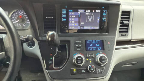 2017 Toyota Sienna