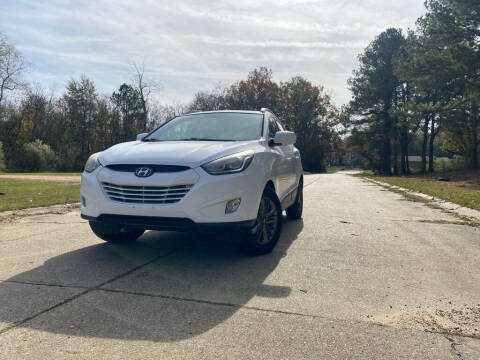 2015 Hyundai Tucson for sale at James & James Auto Exchange in Hattiesburg MS