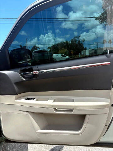 2006 Chrysler 300 Touring