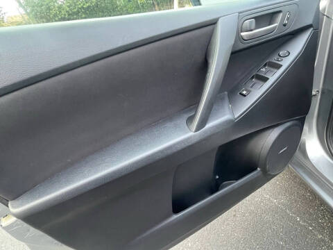 2010 Mazda MAZDA3 i Touring