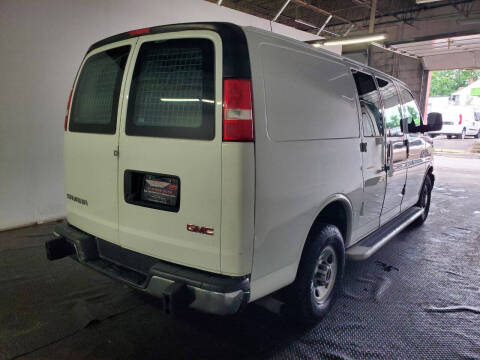 2018 GMC Savana 2500