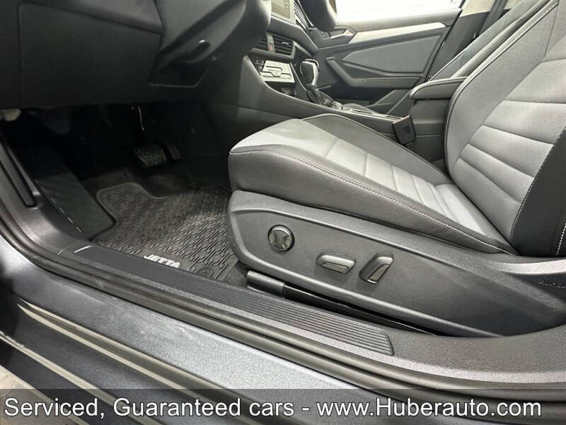 2025 Volkswagen Jetta SE